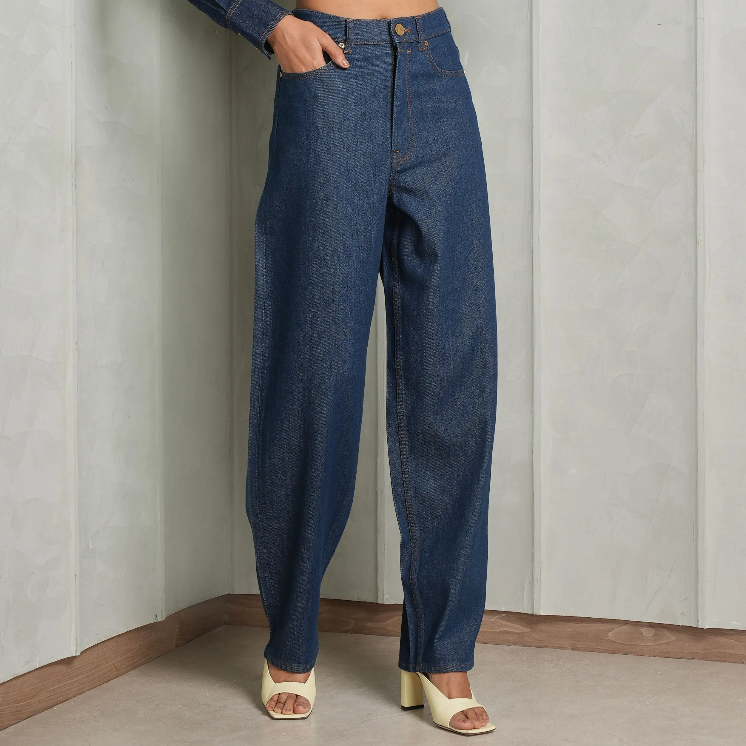 Barrel Jean