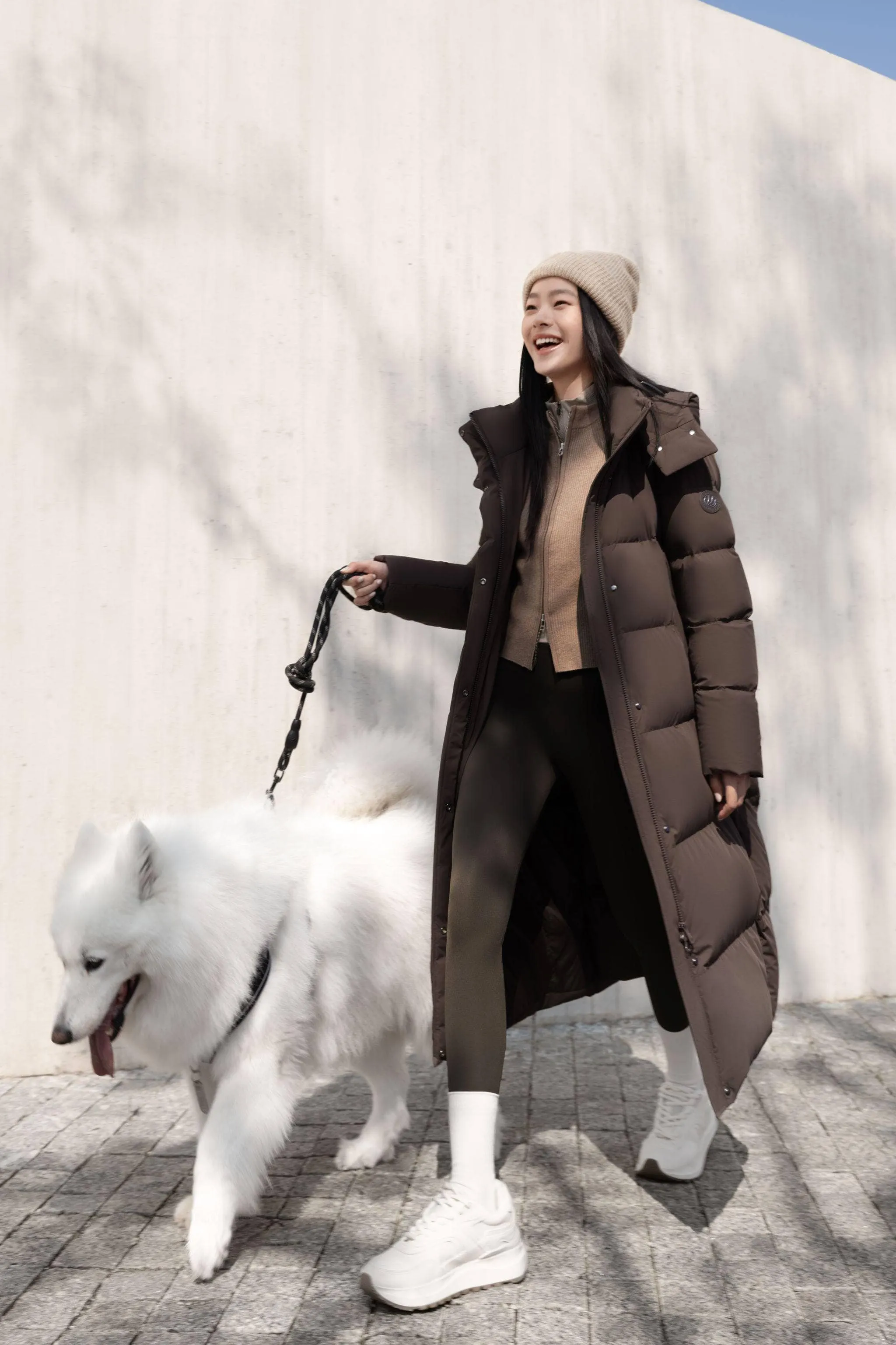 Comfy Women's Down Coat With Detachable Hood