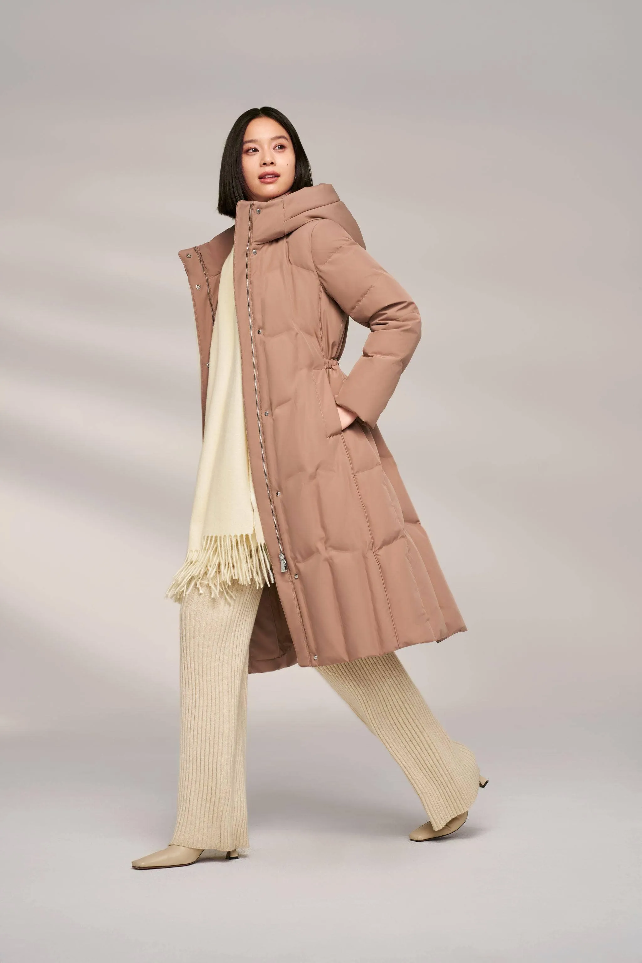 Women's Long Goose Down Coat With Elasticated Waist